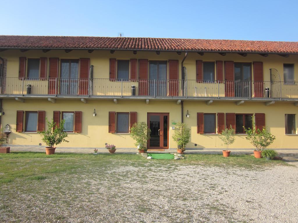 Al Casale B&B Cherasco Ngoại thất bức ảnh